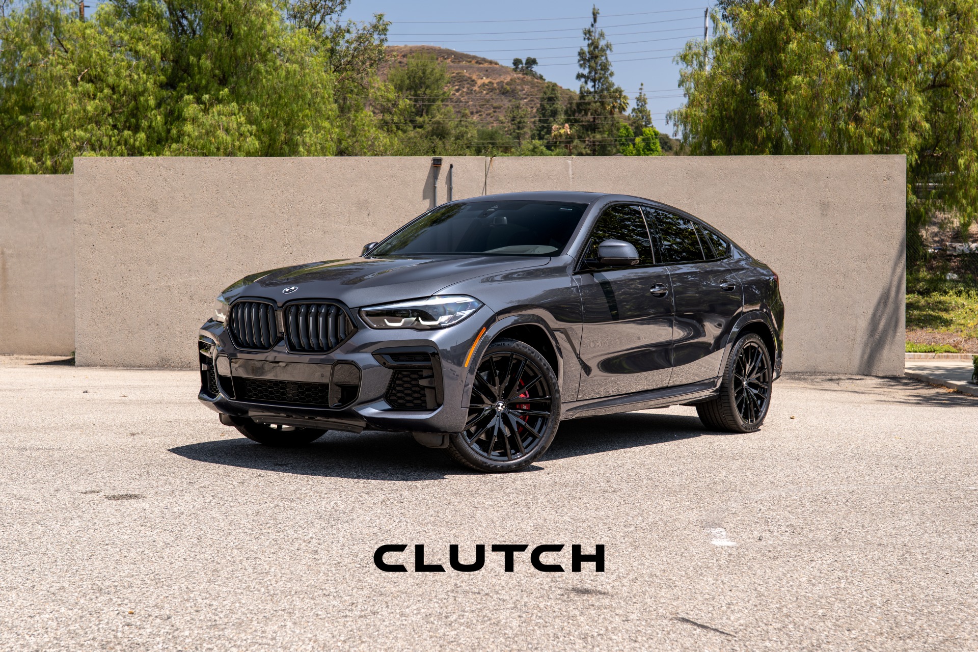 2022 BMW X6 M50i's photo