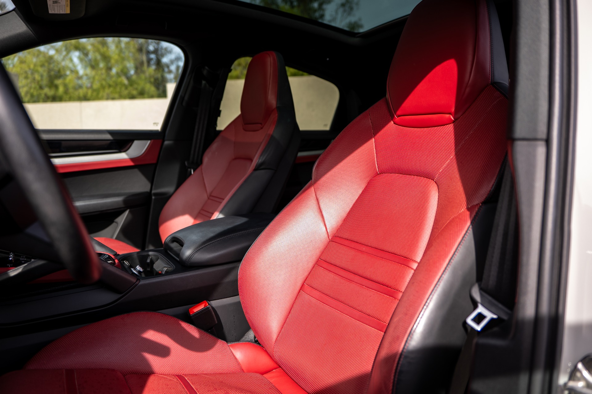 2024 Porsche Cayenne Coup S - Photo 16